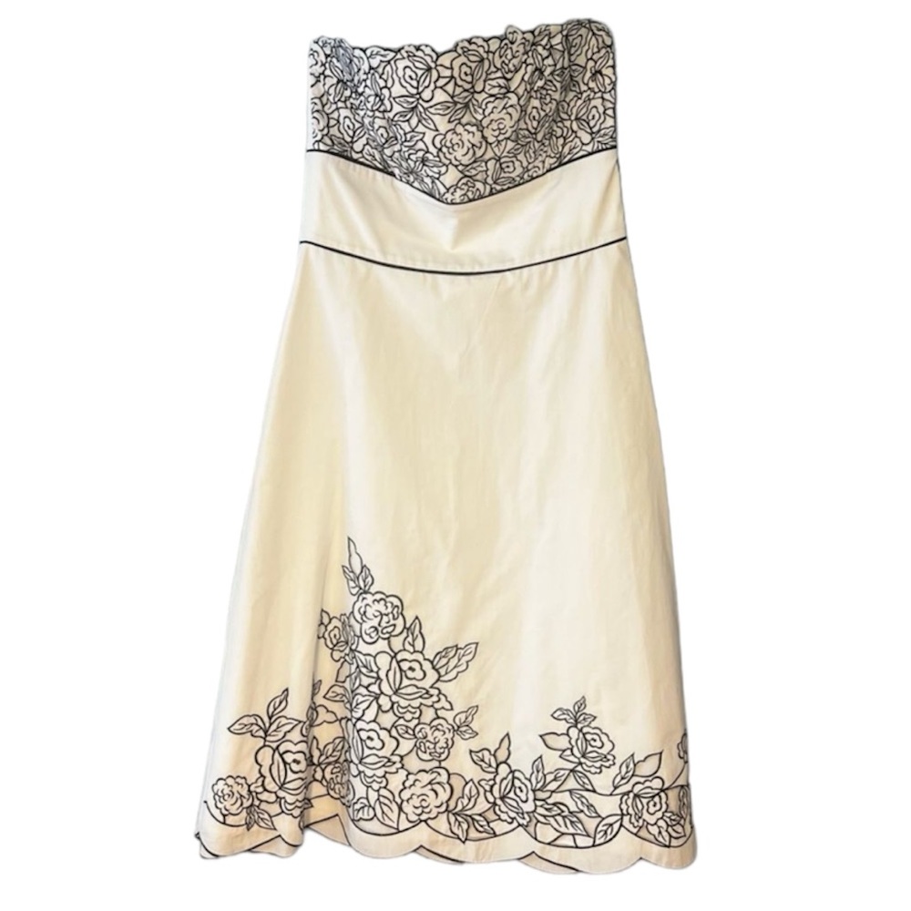 White House Black Market - strapless white dress with black embroidery - size 2